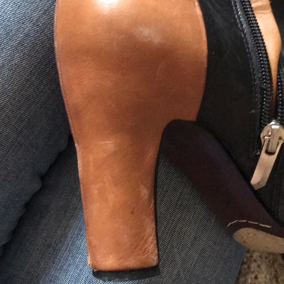 Sam Edelman Shay Two Tone Heeled Booties - Picture 7 of 8